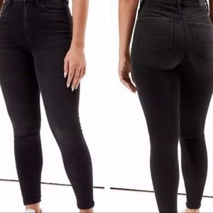 American Eagle Black Wash High Rise Skinny Jeans Next level stretch